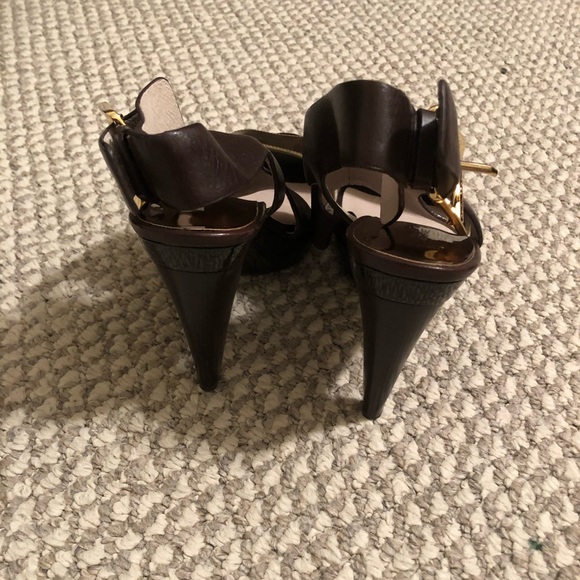 MK Heels - Picture 2 of 3